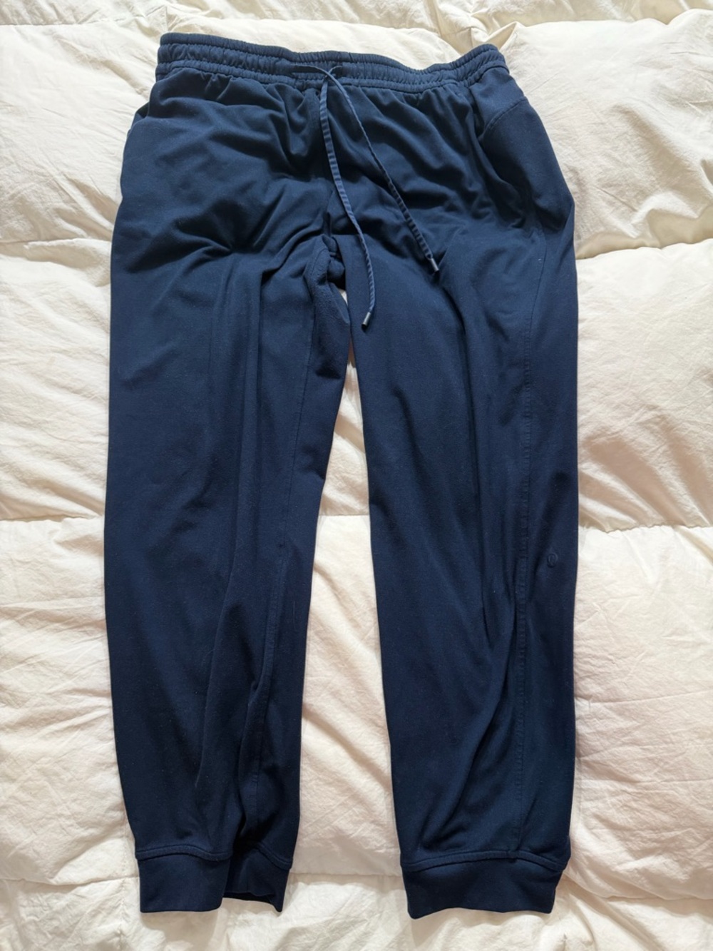 Navy Blue Lululemon women’s joggers size 10